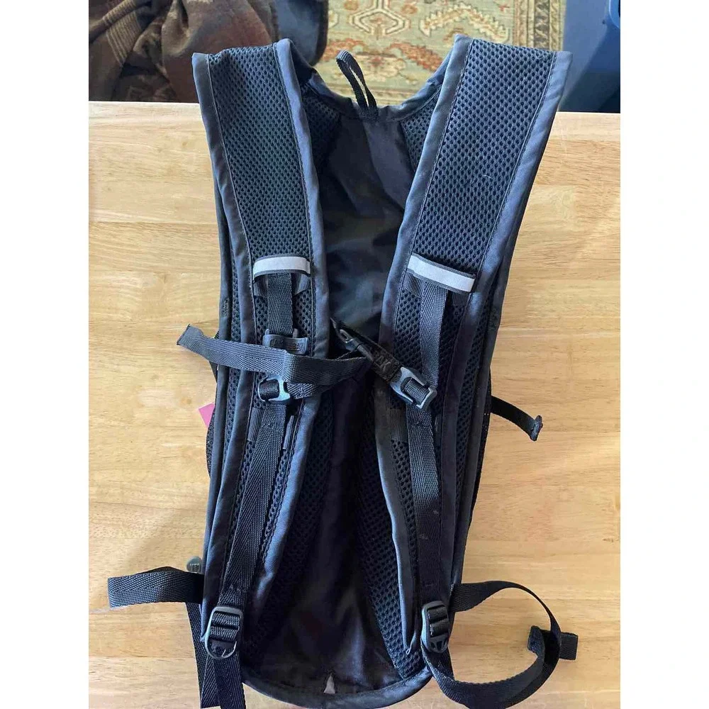 CamelBak Backpack - Picture 3 of 3